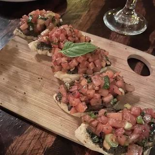 Tomato and Basil Bruschetta