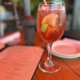 Sparkling sangria