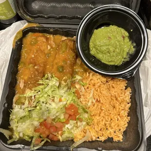 Chille Chili Relleno Dinner is so good, but they didn't give me $4 worth of guacamole