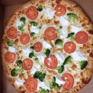 Santinis white pizza