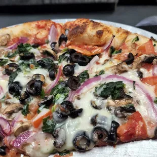 Nonna's veggie pizza