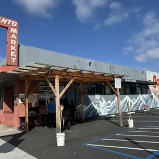 Outside window service