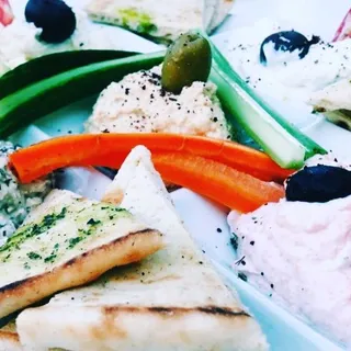 Meze Dip Platter