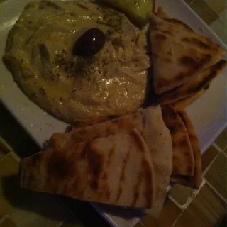 Hummus and Pita