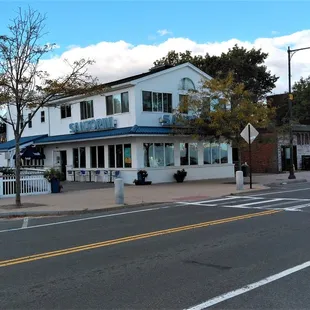 Walking along the beach sidewalk from the Wonderland MBTA station to Kelly&apos;s, I see this - (filed in my head for Greek food)! (no review)