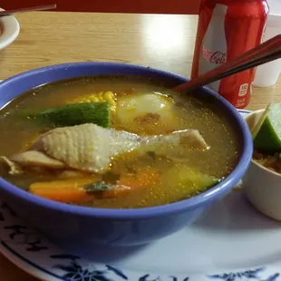 El Mejor Caldo DE Pollo &amp; Res  Un Buen  Restaurant