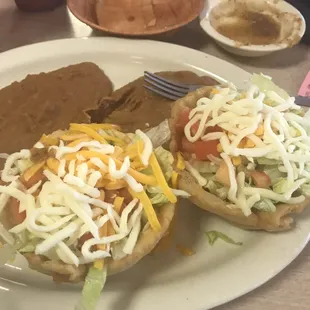 Puffy taco plate