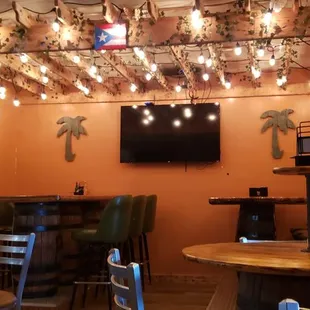 the bar and dining area