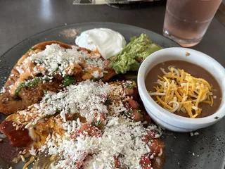 The Spanish Traveler