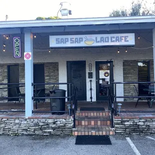 Sap Sap Laotian Restaurant