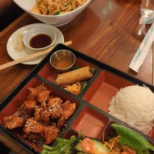 Chicken Pad Thai, and kitchen bento