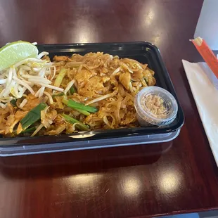 N1. Pad Thai