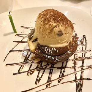 Chocolate lava cake