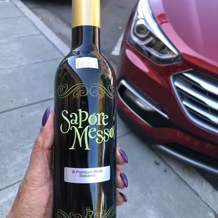 White balsamic vinegar