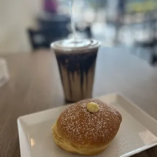 food, dough desserts, donuts