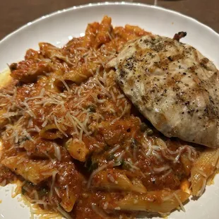 Penne a la Vodka Added grilled chicken