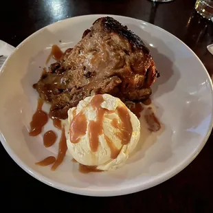 Pumpkin bread pudding