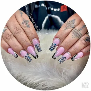 #sapphireneb #nailswag #instanails #inspire #naildesign #nailsoftheday #nailstyle #acrylicnails #gel #naildesigns #nailpolish #nailsart