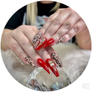 #sapphireneb #nailswag #instanails #inspire #naildesign #nailsoftheday #nailstyle #acrylicnails #gel #naildesigns #nailpolish #nailsart
