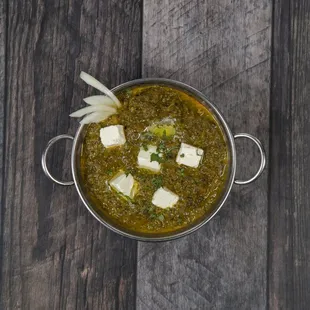 Saag (palak)  Paneer