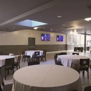 Sapphire Banquet Space (100-150 guest)