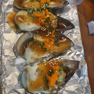 (AP) Baked Mussels
