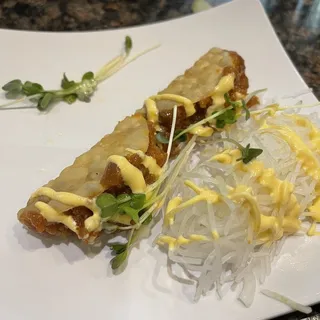 Tuna Taco (2 Pieces)