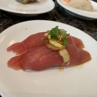 Garlic Tuna (2 Pieces)