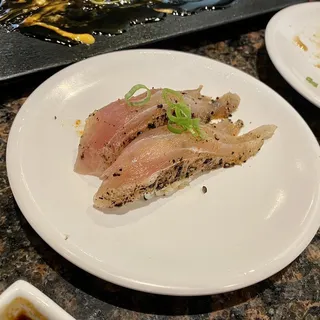 Pepper Tuna (2 Pieces)