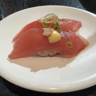 Garlic Tuna (2 Pieces)