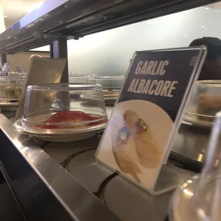 Garlic Tuna (2 Pieces)