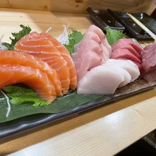 sushi, sushi and sashimi, food, sashimi