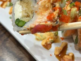 Tacos VS Sushi