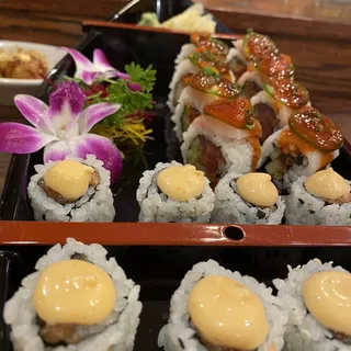 Spicy Salmon Roll