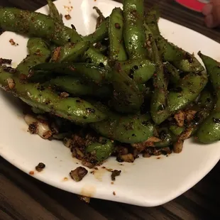 Spicy Garlic Edamame