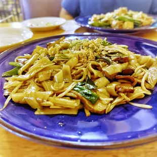 Noodle Lord (vegan)
