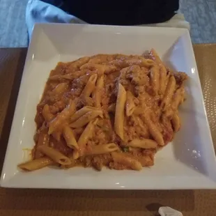 Pasta Bolognese (before) chesse