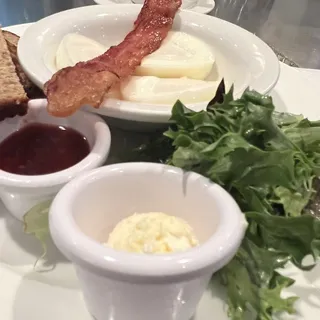 Child Scrambled Eggs & Bacon