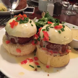 Crab Cake Benedict Special*
