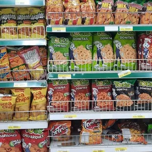 So many snackssss