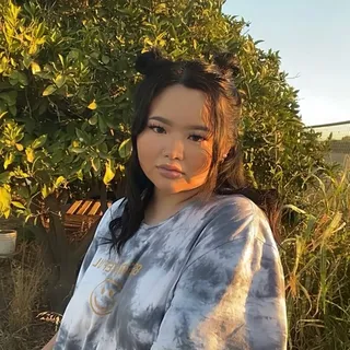 Nikki S.