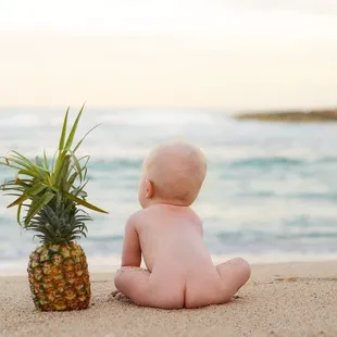 Salty kisses and sandy bums! 6 month milestone session