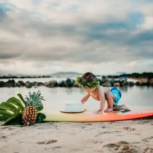 Oahu Cake smash and first birthday photographer