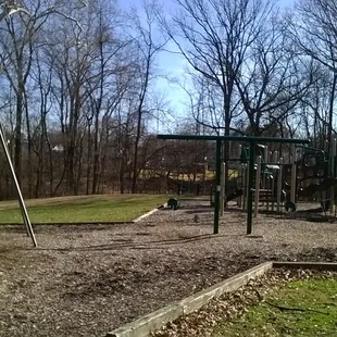 playground swings