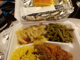 Brown's Soul Food Restaurant & Catering