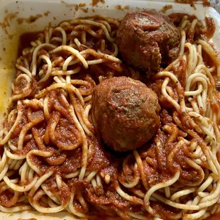 Spaghetti and Spaghetti with Homemade Meatballs