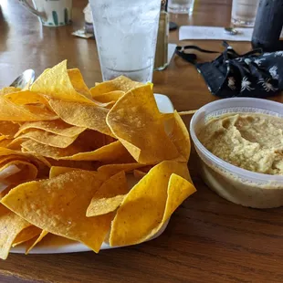 food, nachos