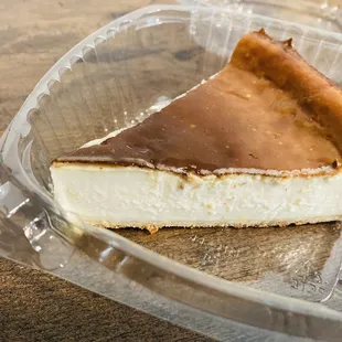 Sara's Market & Bakery