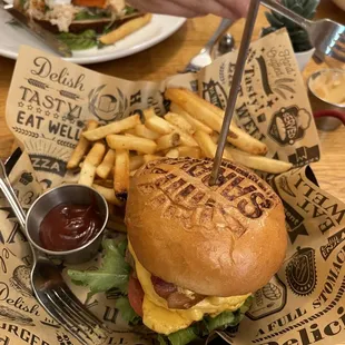 Breakfast burger