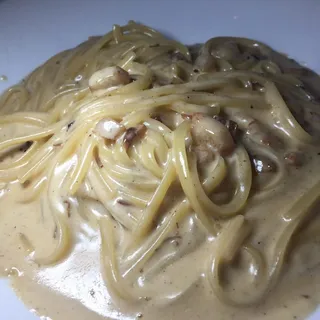 Linguini Carbonara